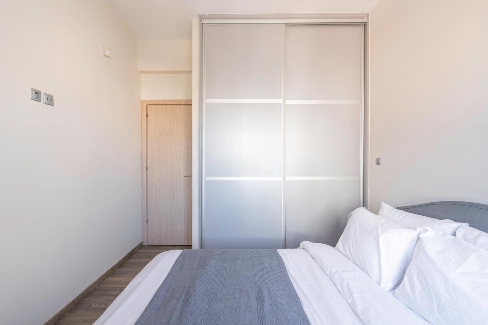 City Oasis: Newly Renovated 2Br Apt In City Center Athens Exterior photo